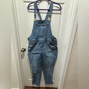 Women’s Universal Threads Overalls Size 16/33R